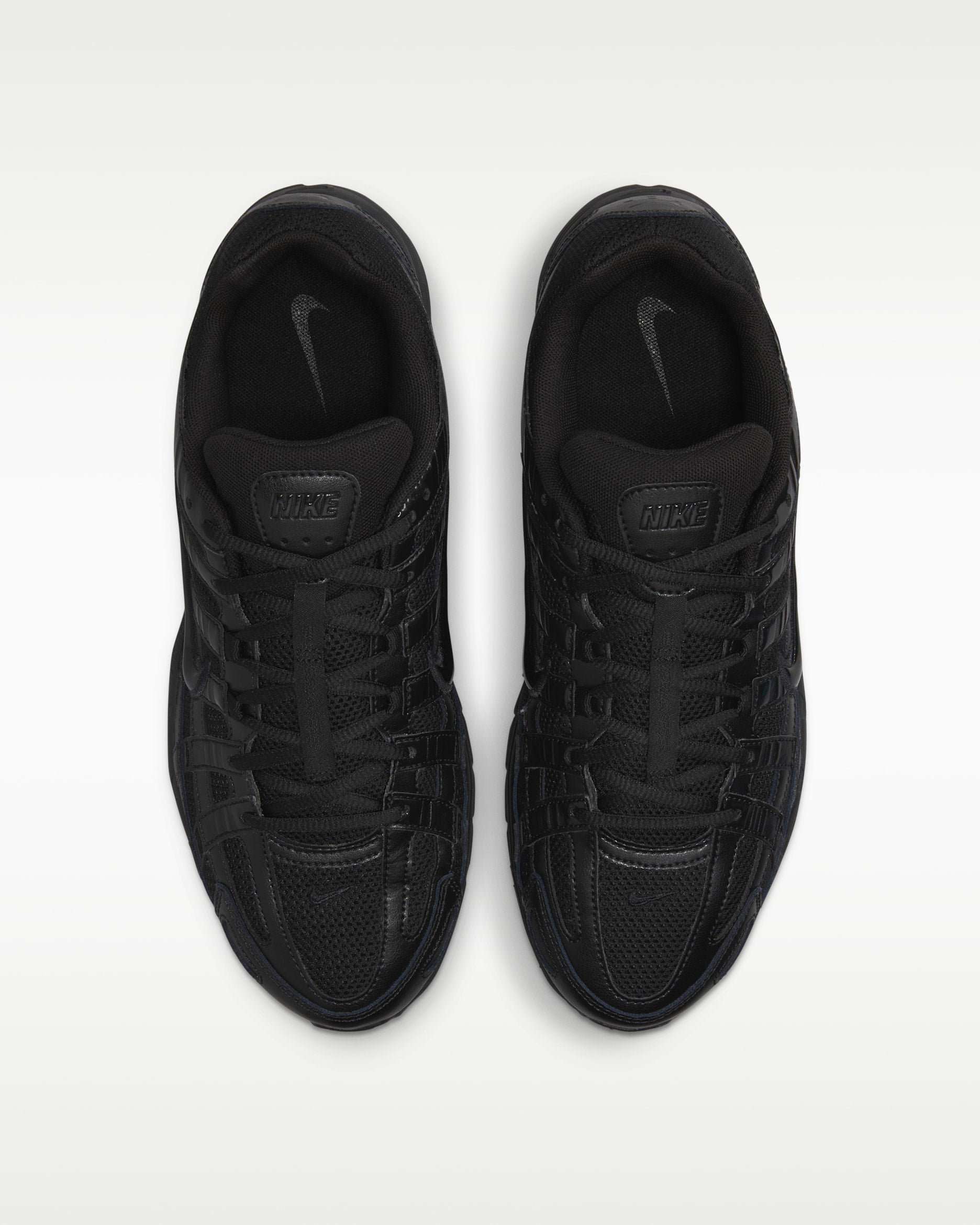 Nike-P6000