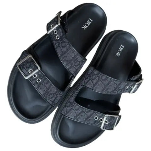 𝐃𝐢𝐨𝐫 𝐇𝐨𝐦𝐦𝐞