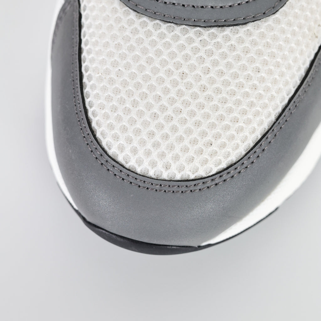Dior B22