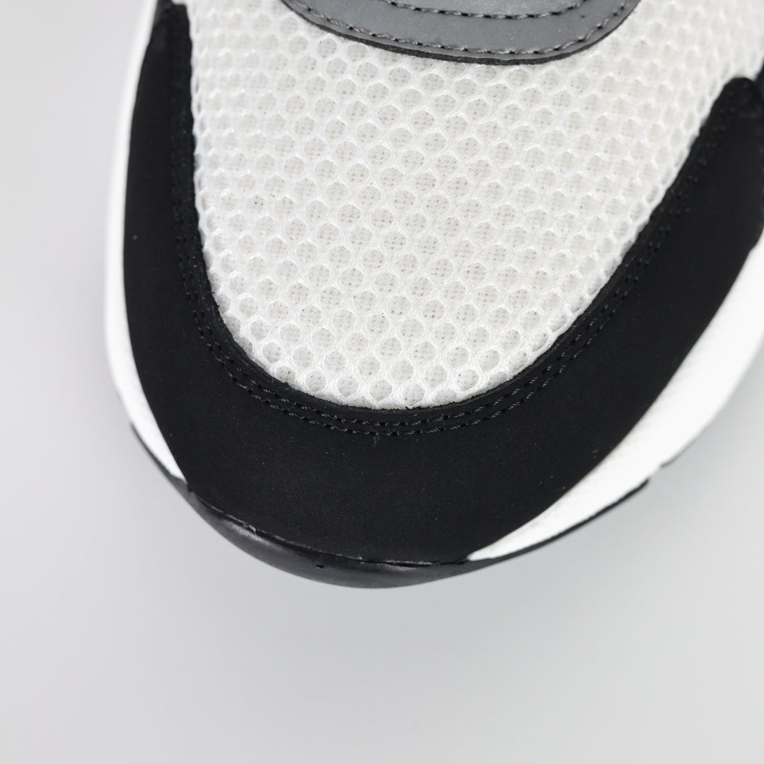 Dior B22