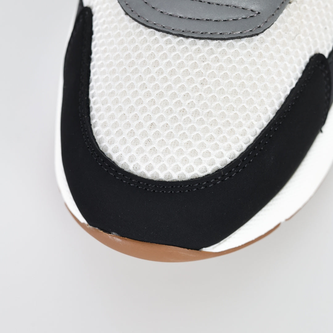 Dior B22
